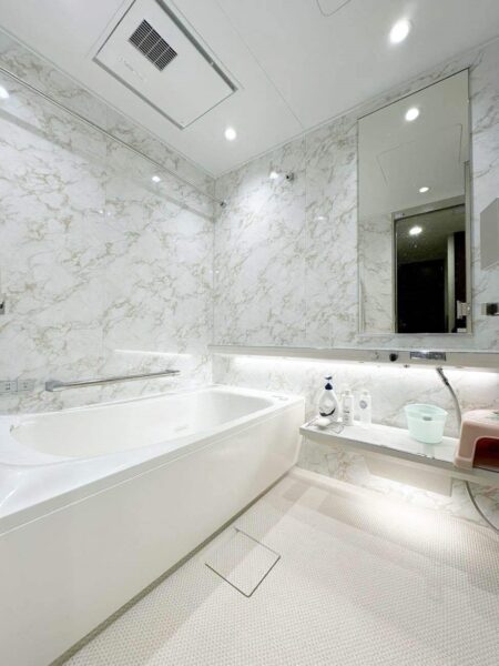 「水回りを美しく、生活に輝きを。」（八王子市Y様邸）