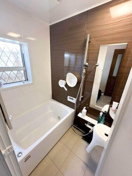 マグネットが付くホーロー素材が便利！浴室・洗面リフォーム（相模原市中央区）