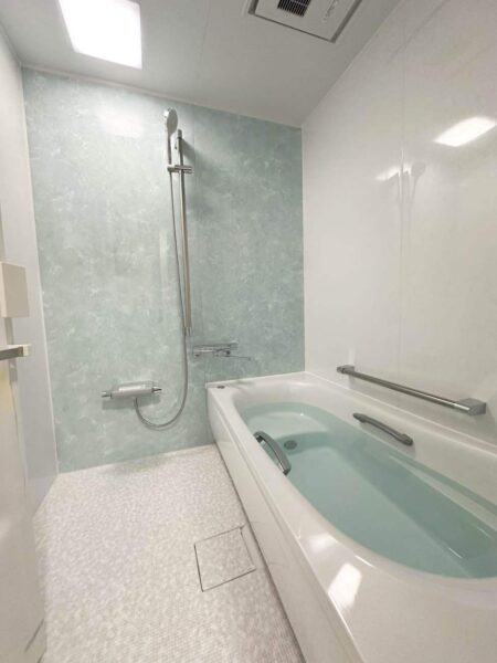 シンプルで使いやすい浴室・洗面リフォーム（町田市A様邸）