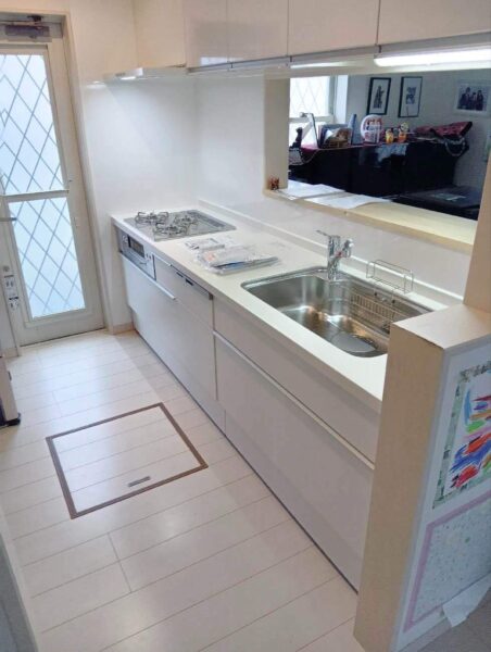 吊り戸を活かしても、統一感あふれるキッチン下台リフォーム（町田市F様）